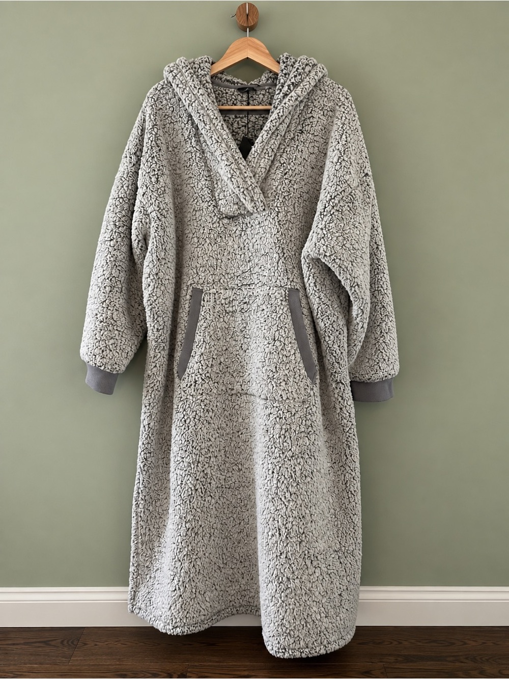 Simply Vera Vera Wang Faux Fur Sherpa Hooded Lounge Robe – XXL – NWT